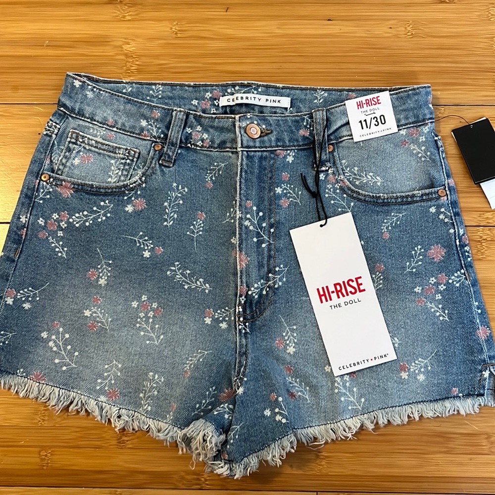Celebrity pink flower pattern high rise jean short